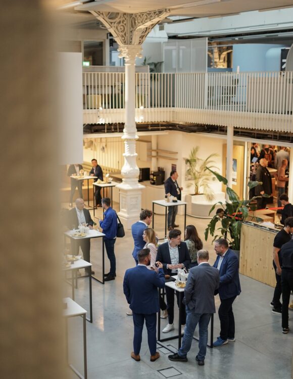 Nos salles et espaces événementiels - La Halle (configuration cocktail)