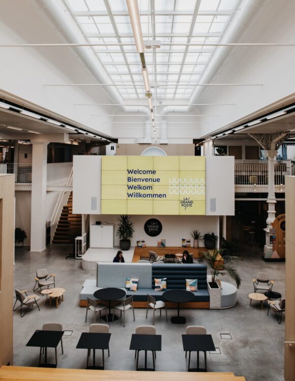 Photo de la Halle centrale du coworking